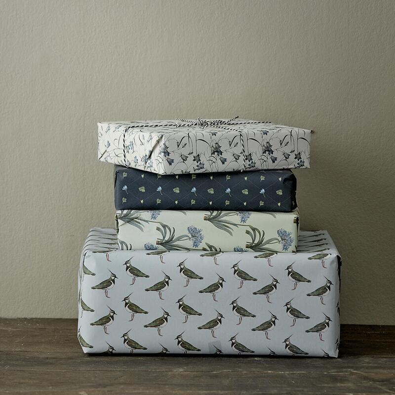 GIFTWRAPPING PAPER - Blooming spring - recycle 4 sheets