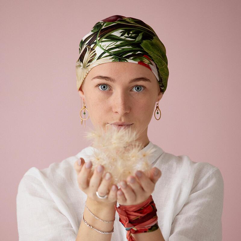 SILKETØRKLÆDE  - Flower garden JL 90 cm